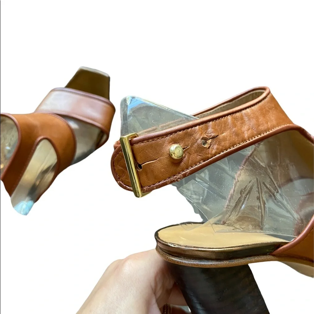 Lacoste Runway Fashion Show Ankle Sandals